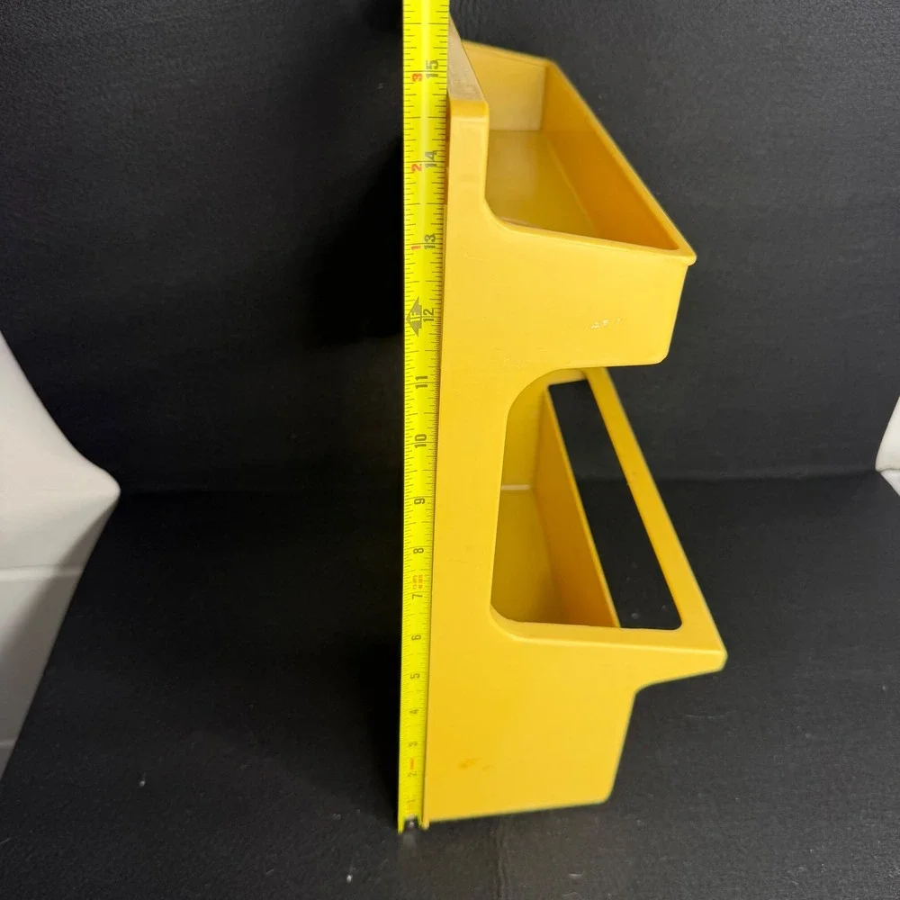 VTG 1981 Rubbermaid Clean Up Caddy Organizer Yellow Wall Door Mount 2320 USA
